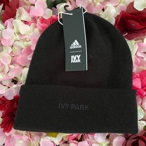 Ivy Park Drip 2.2 beanie
